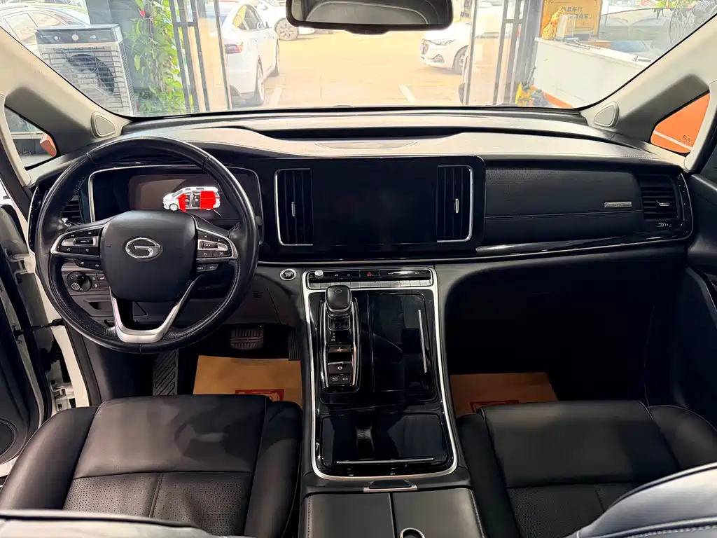 GAC Motor Trumpchi M8 2021 — фото 11