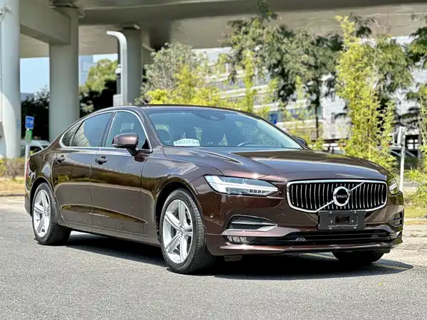 Volvo S90 2017
