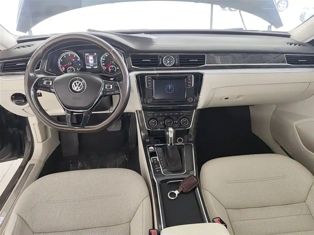 Volkswagen Passat 2016 — фото 6