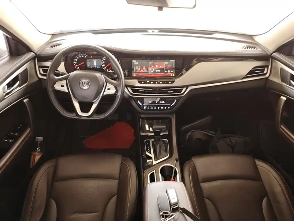 Changan CS35PLUS 2019 — фото 10