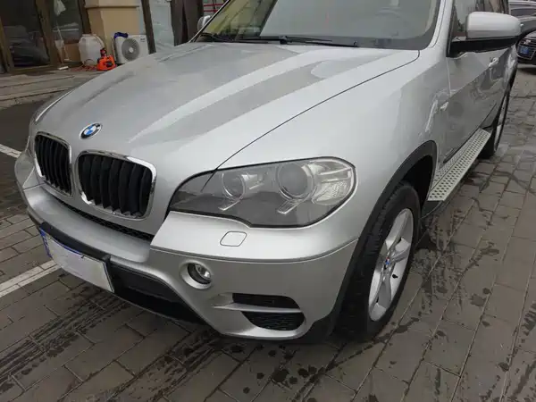 BMW X5 2011