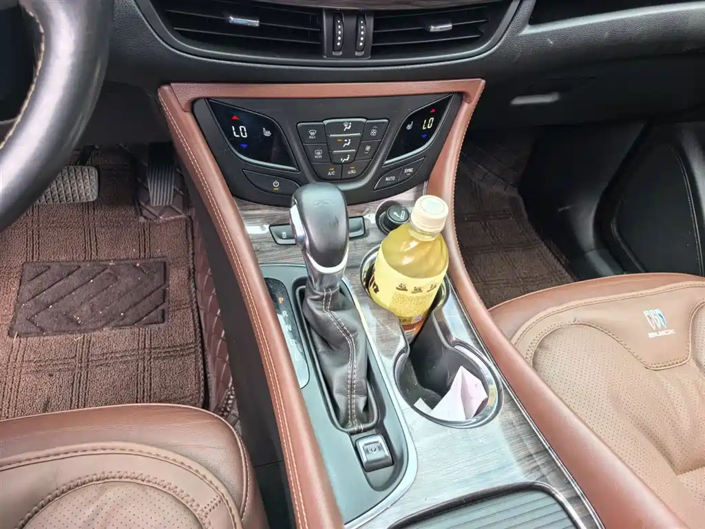 Buick Envision Plus 2017 — фото 14