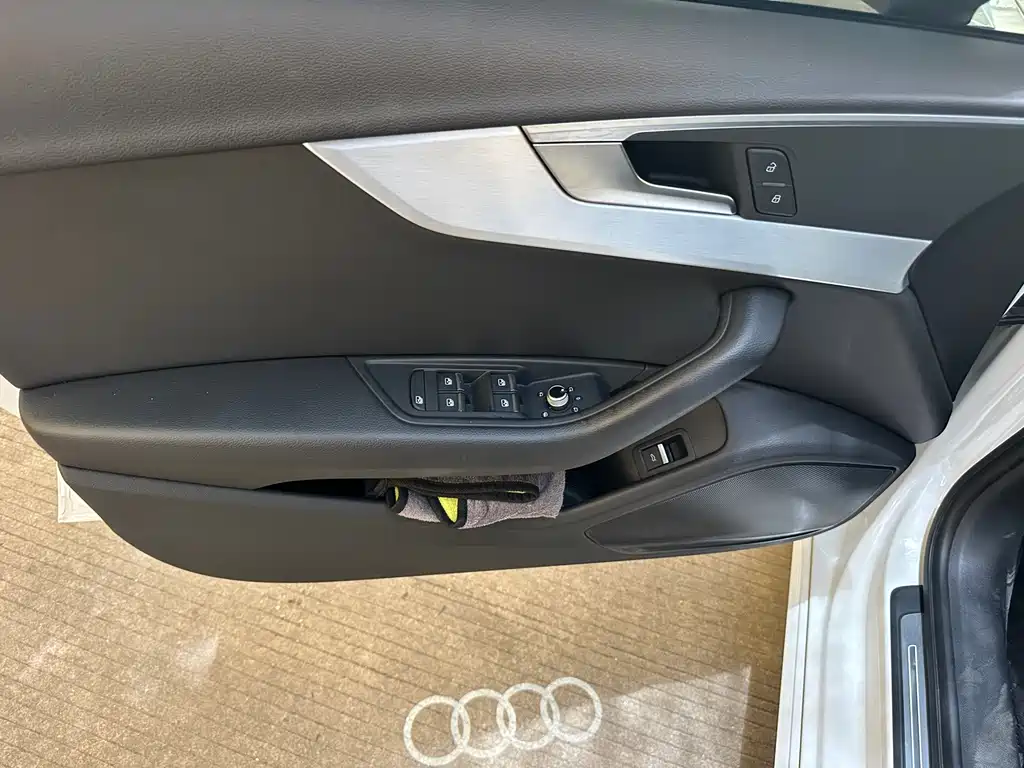 Audi A4L 2022