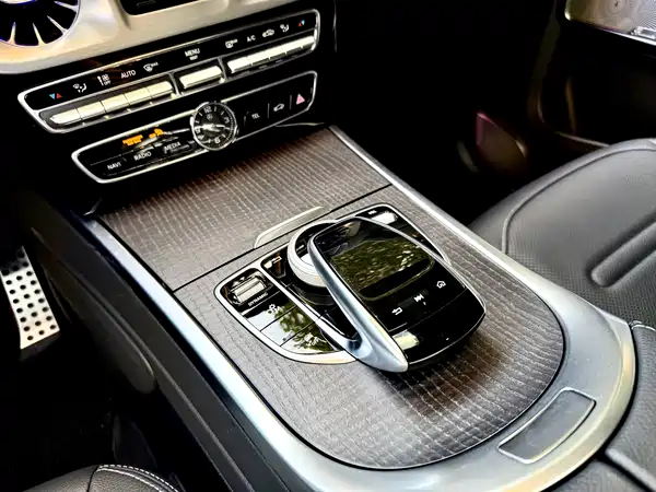 Mercedes-Benz G-Class 2021