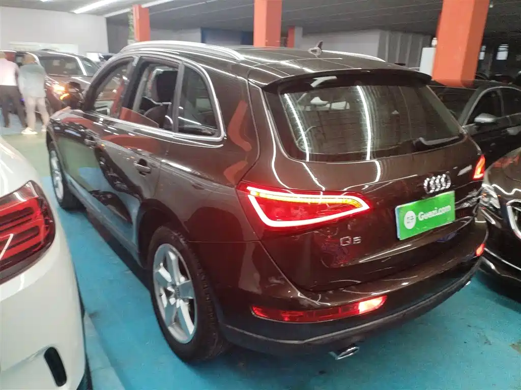 Audi Q5 2015 — фото 23