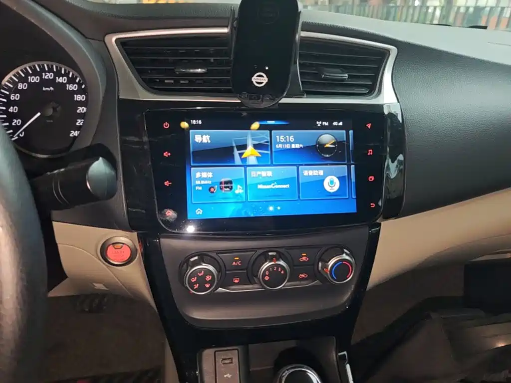 Nissan Sylphy 2019 — фото 13
