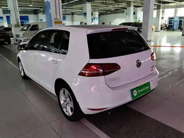 Volkswagen Golf 2015
