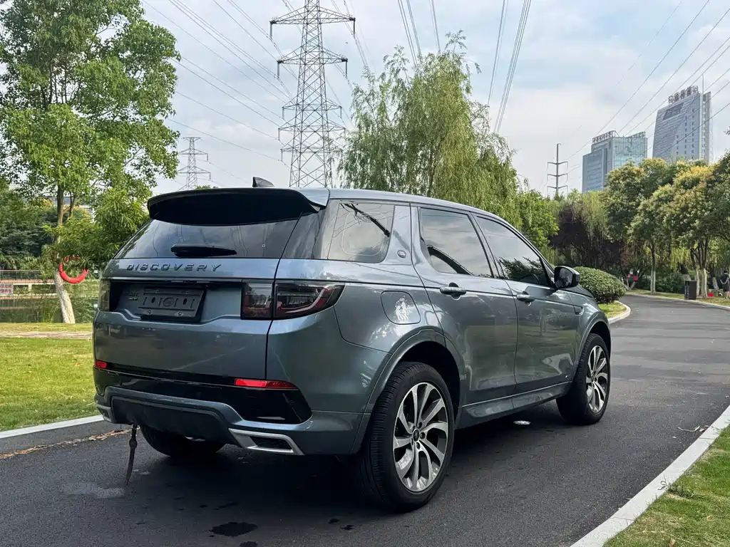 Land Rover Discovery Sport 2021 — фото 6
