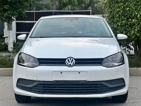 Volkswagen Polo 2016