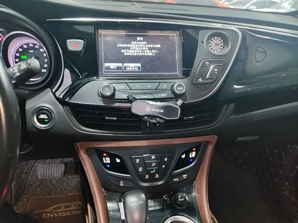 Buick Envision Plus 2018 — фото 9