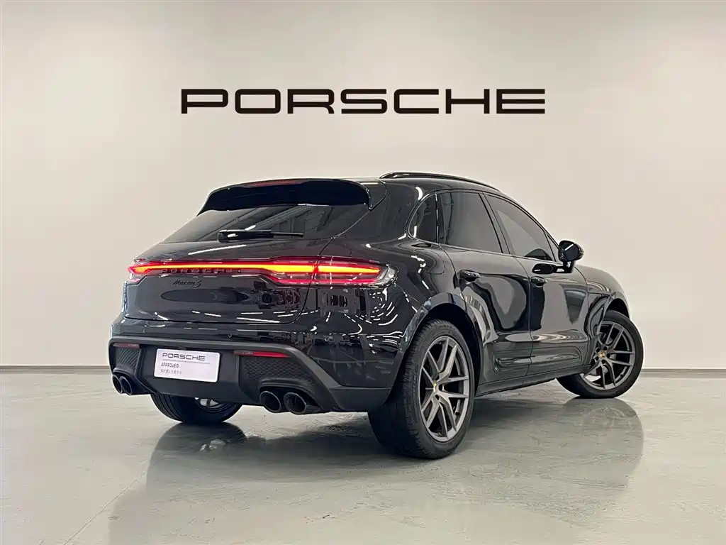 Porsche Macan 2023 — фото 7