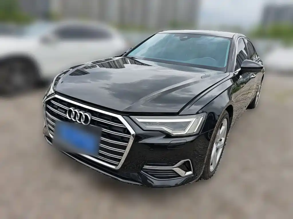 Audi A6L 2022
