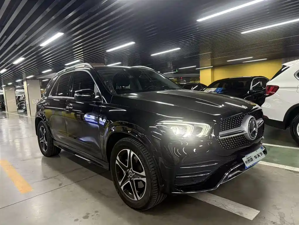 Mercedes-Benz GLE 2023 — фото 2