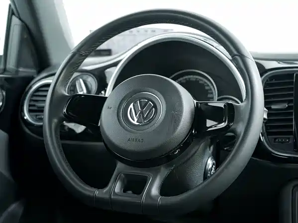 Volkswagen Beetle 2014
