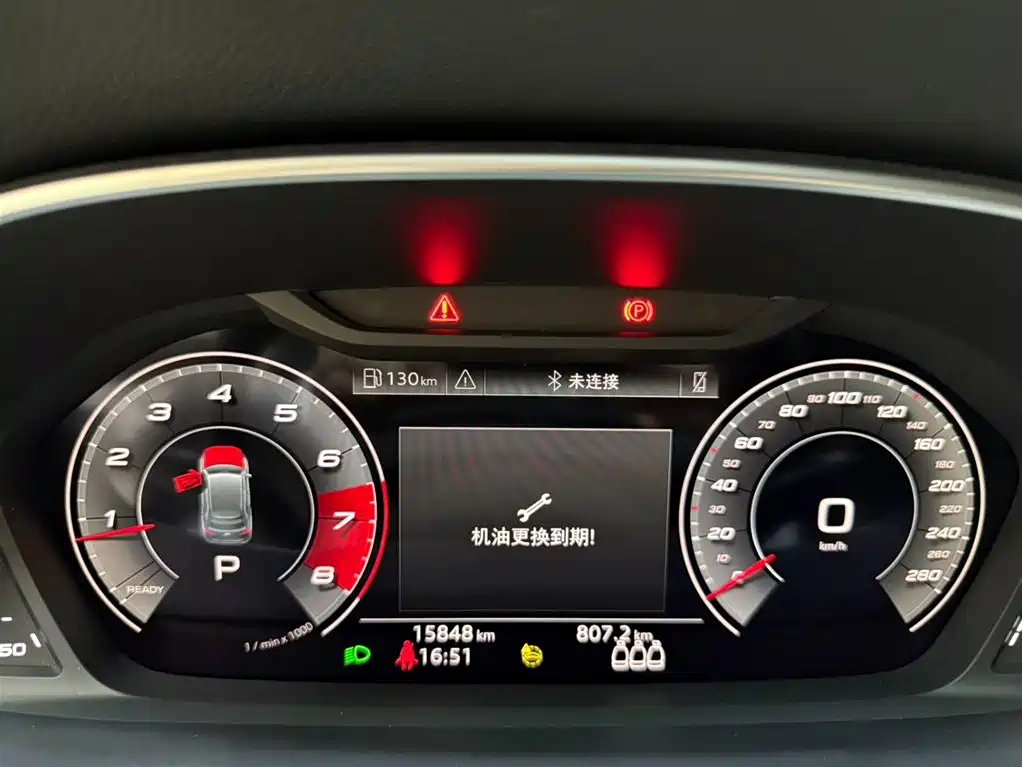 Audi Q3 2023 — фото 10