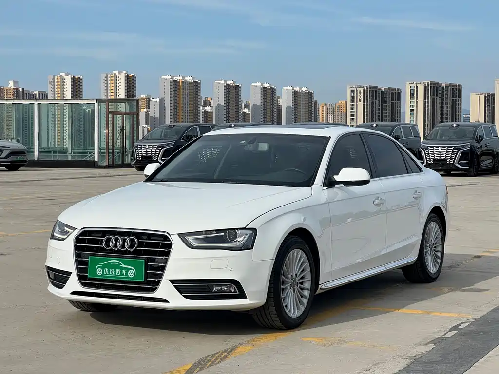 Audi A4L 2016 — фото 1