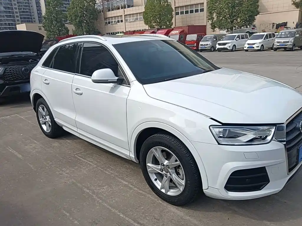 Audi Q3 2016 — фото 4