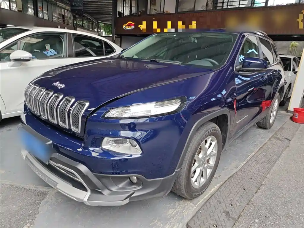 Jeep Cherokee 2017 — фото 2