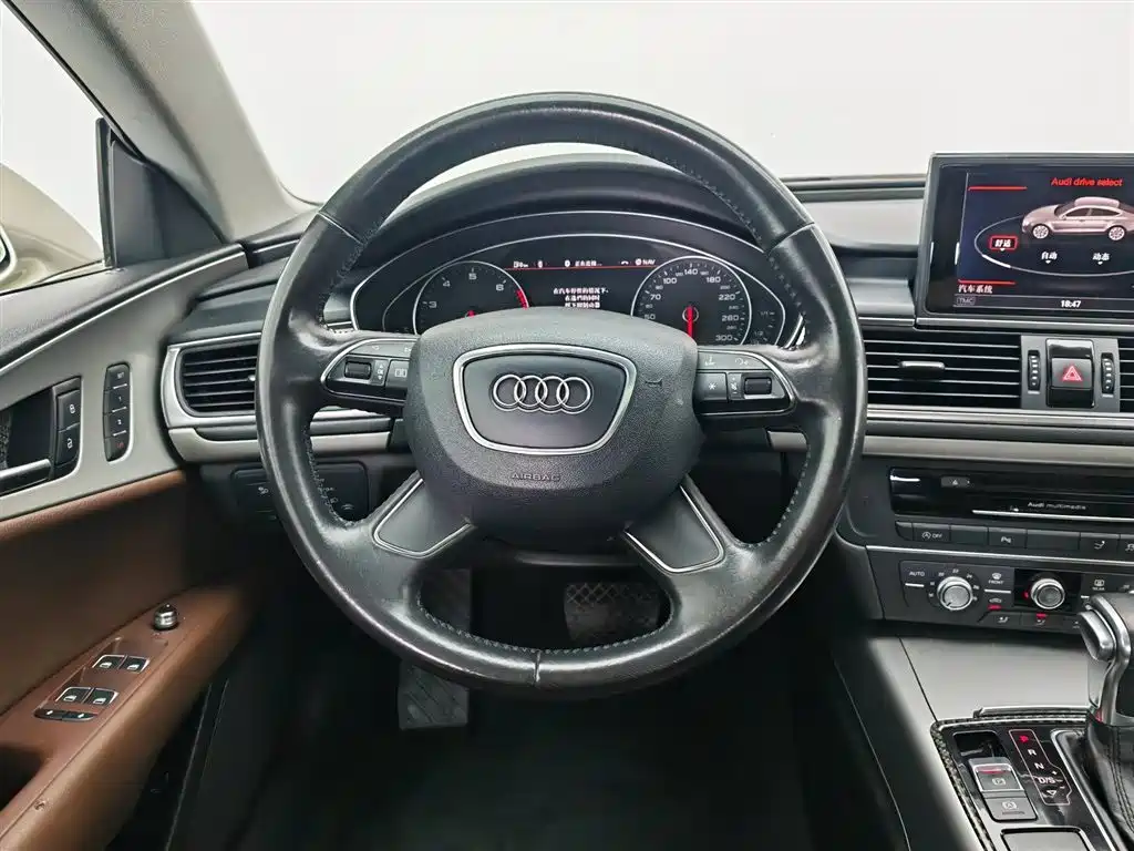 Audi A7 2014 — фото 11