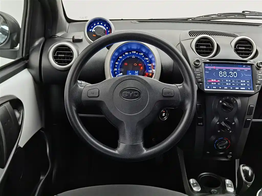 BYD F0 2015 — фото 11