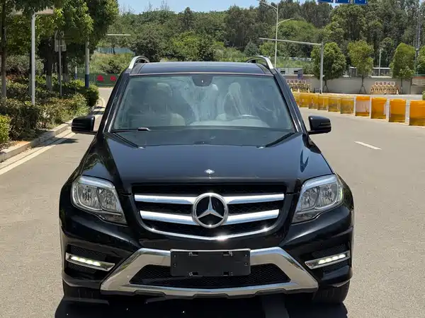 Mercedes-Benz GLK-Class 2015