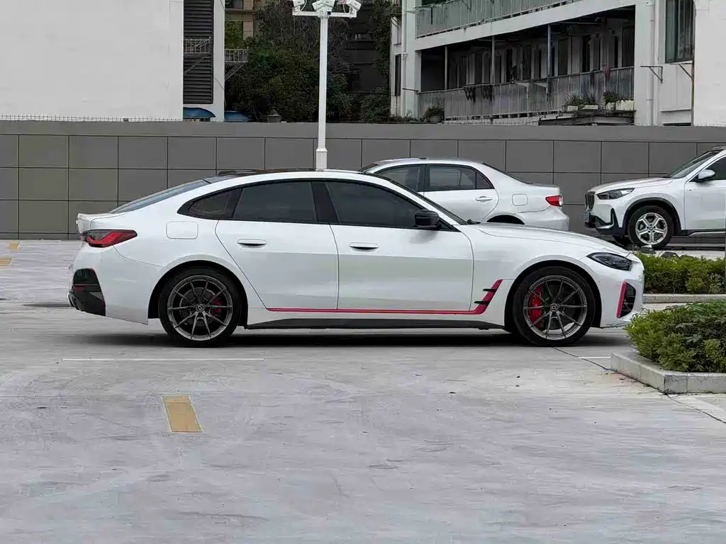 BMW 4 Series 2023 — фото 10