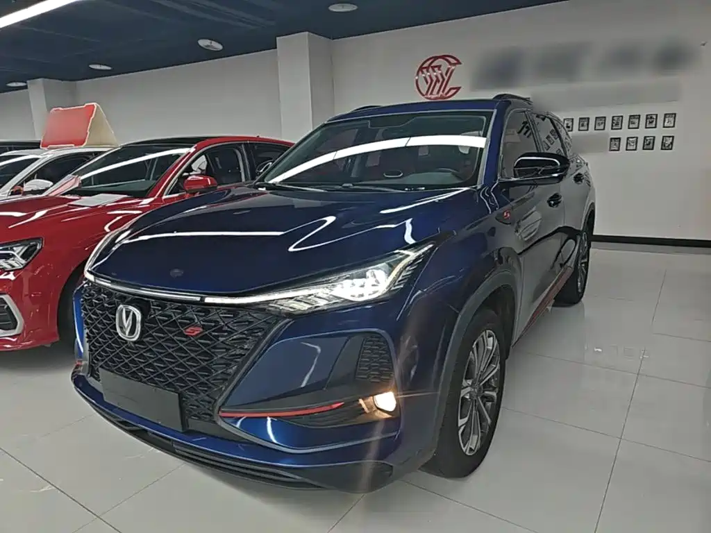 Changan CS75 PLUS 2021 — фото 2