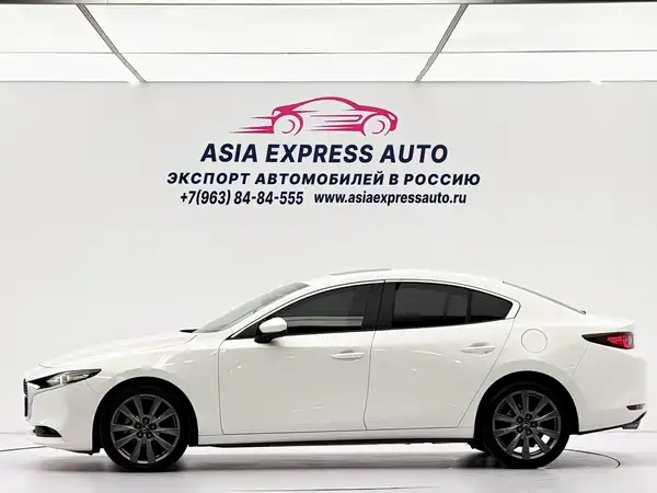 Mazda 3 Axela 2022