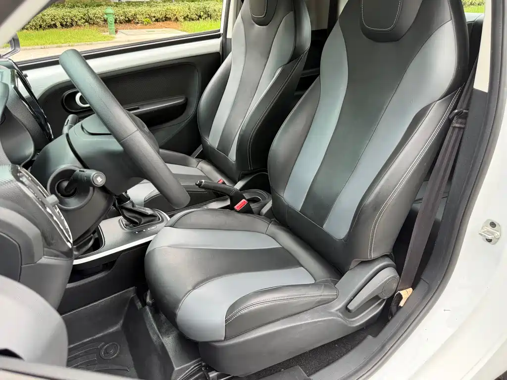 Roewe Clever 2022