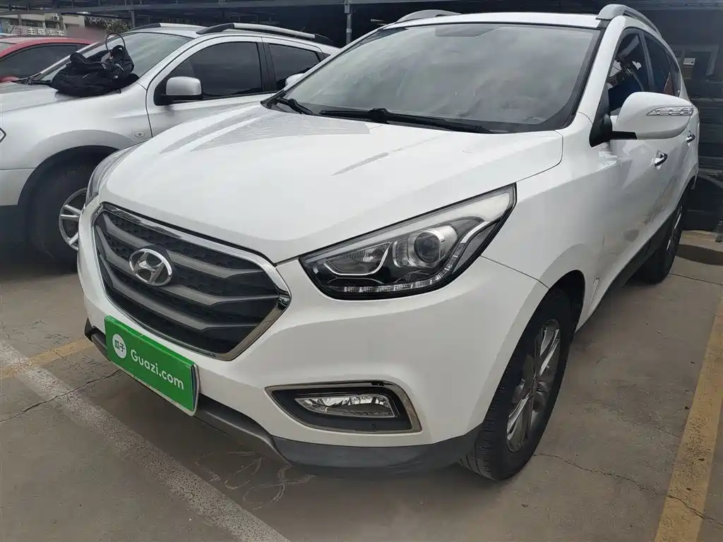 Hyundai ix35 2015 — фото 2