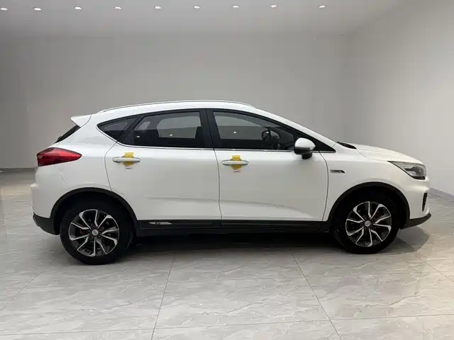 Geely Emgrand GS 2019