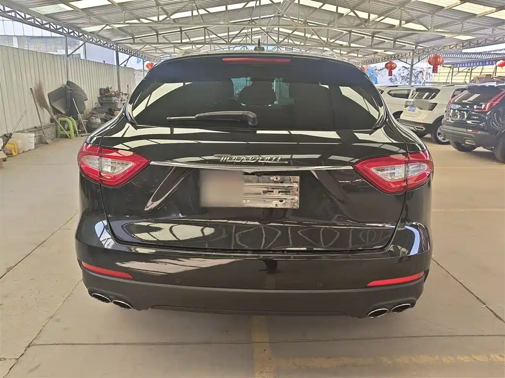 Maserati Levante 2018 — фото 4