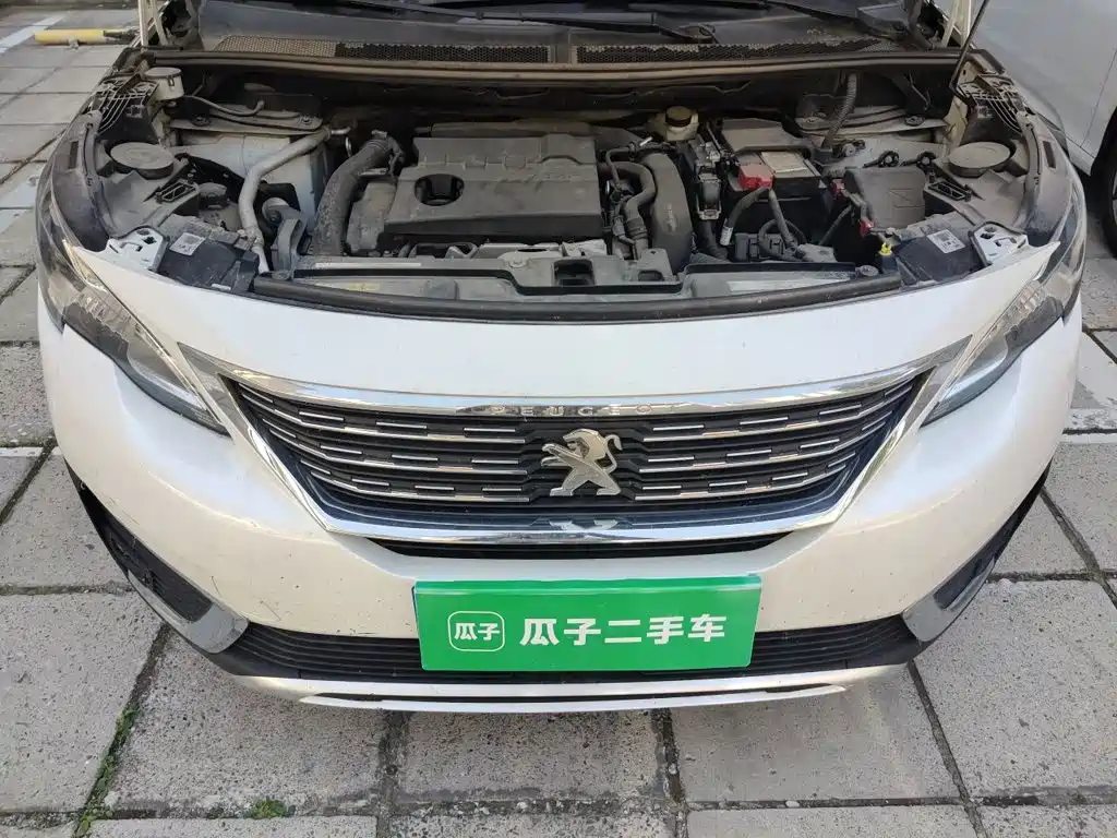 Peugeot 5008 2018 — фото 11