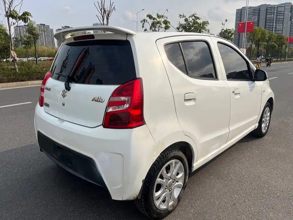 Suzuki Alto 2014 — фото 7