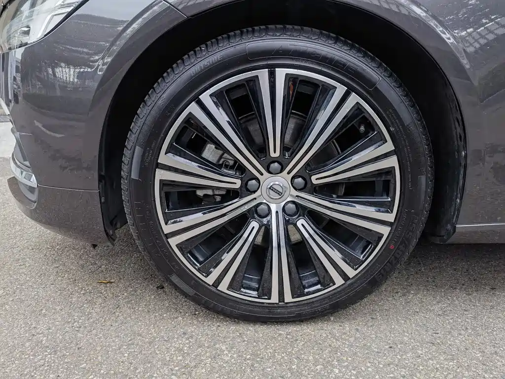Volvo S90 2023 — фото 20