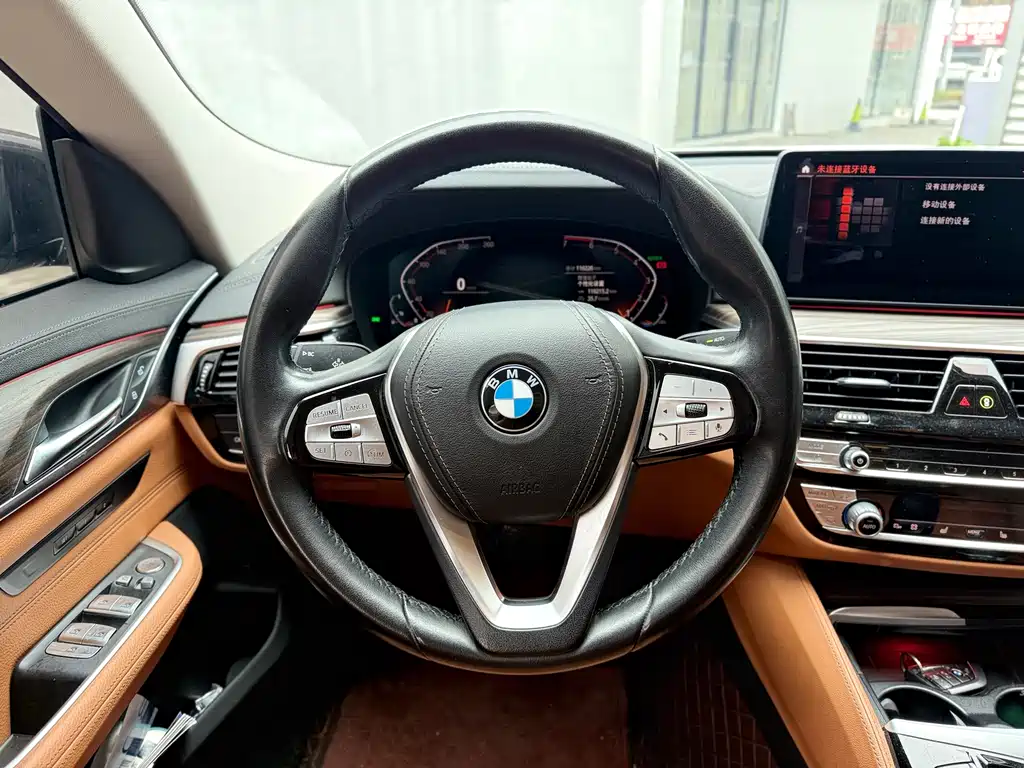 BMW 6 Series GT 2021 — фото 14