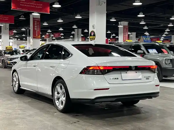 Honda Accord 2023