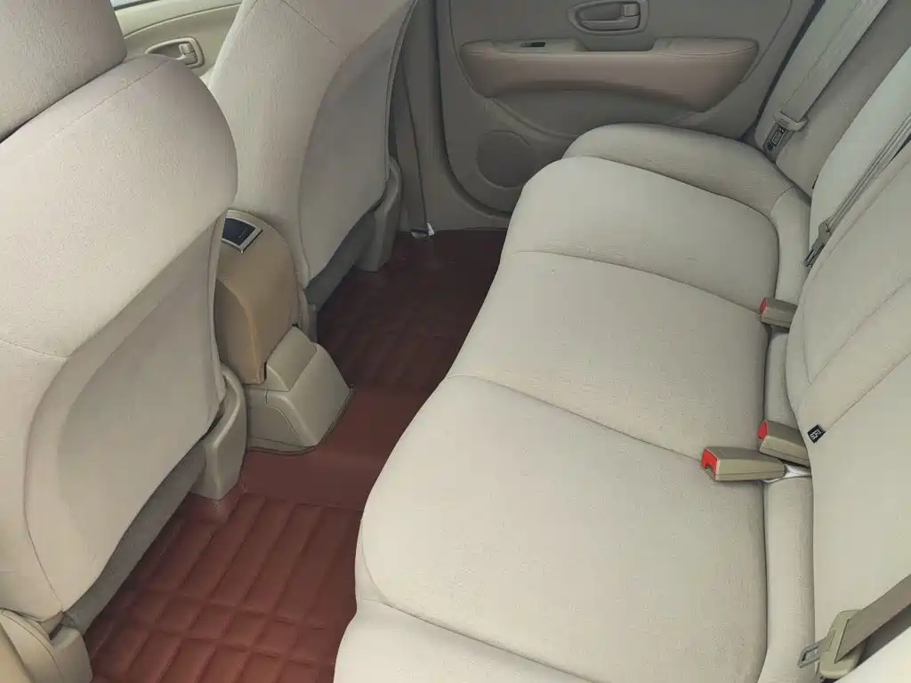 Nissan Sylphy 2016 — фото 14