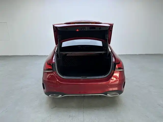 Mercedes-Benz A-Class 2020 — фото 13