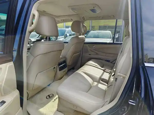 Lexus LX 2009