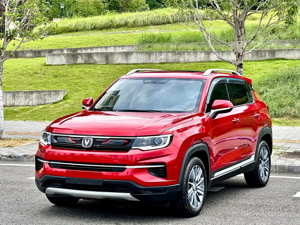 Changan CS35PLUS 2019 — фото 1