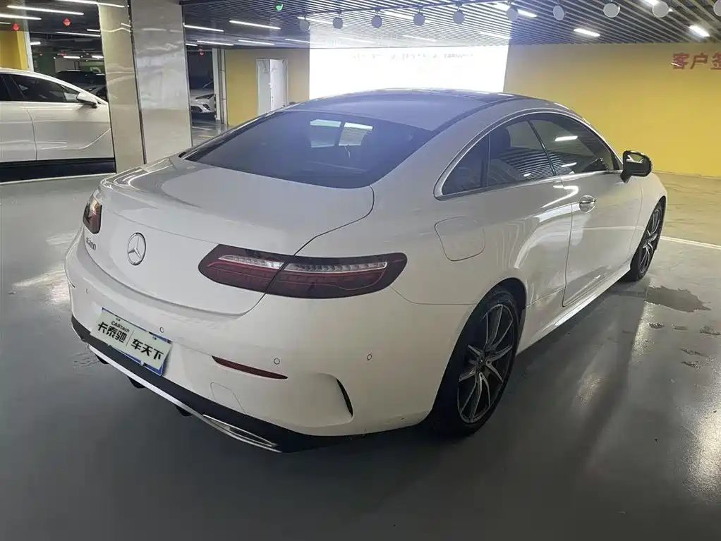 Mercedes-Benz E-Class 2023 — фото 5