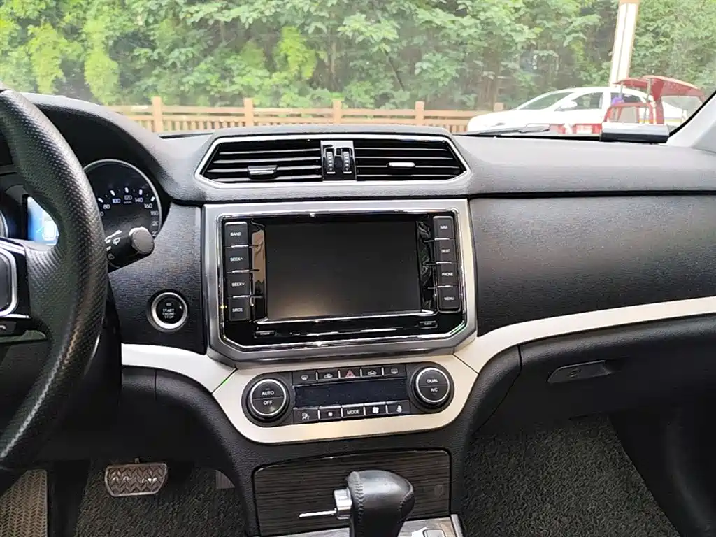 Haval H6 Coupe 2016 — фото 13