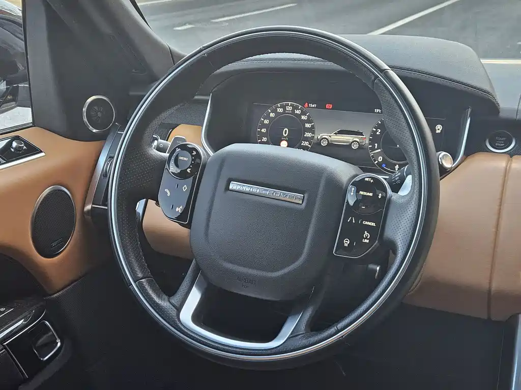Land Rover Sport 2021 — фото 11