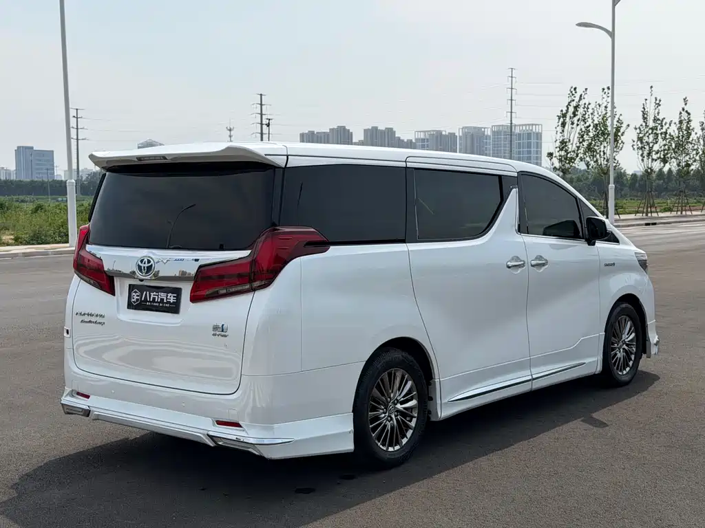 Toyota Alphard 2019