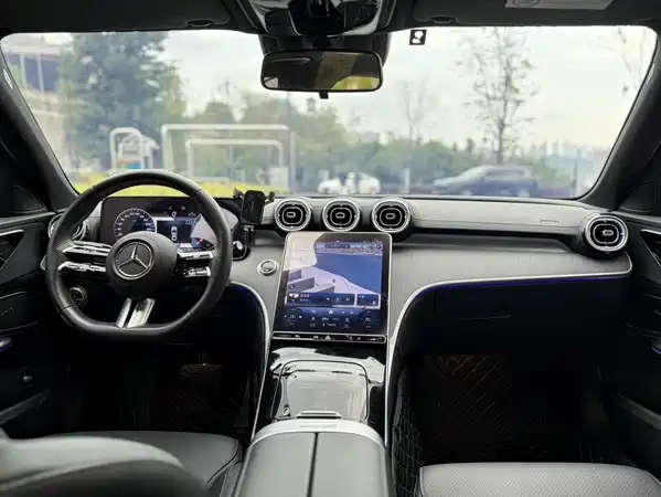 Mercedes-Benz C-Class 2023