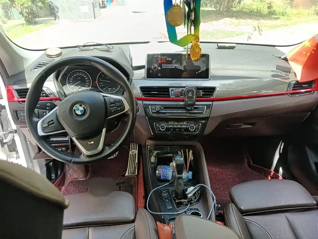 BMW X1 2017 — фото 13
