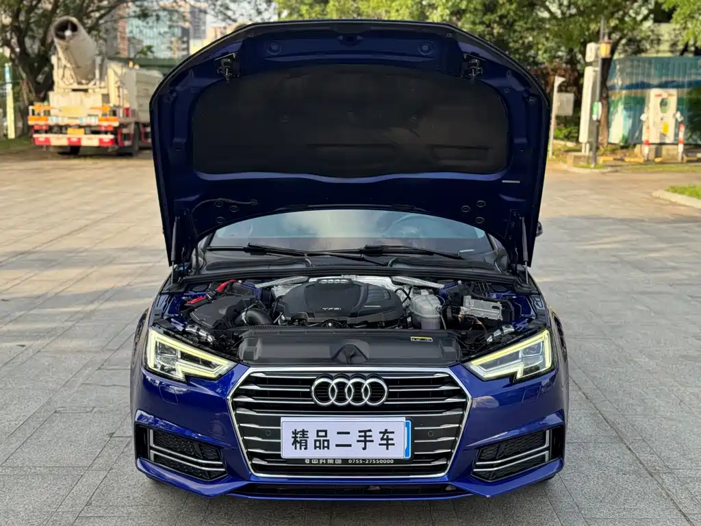 Audi A4L 2019 — фото 17
