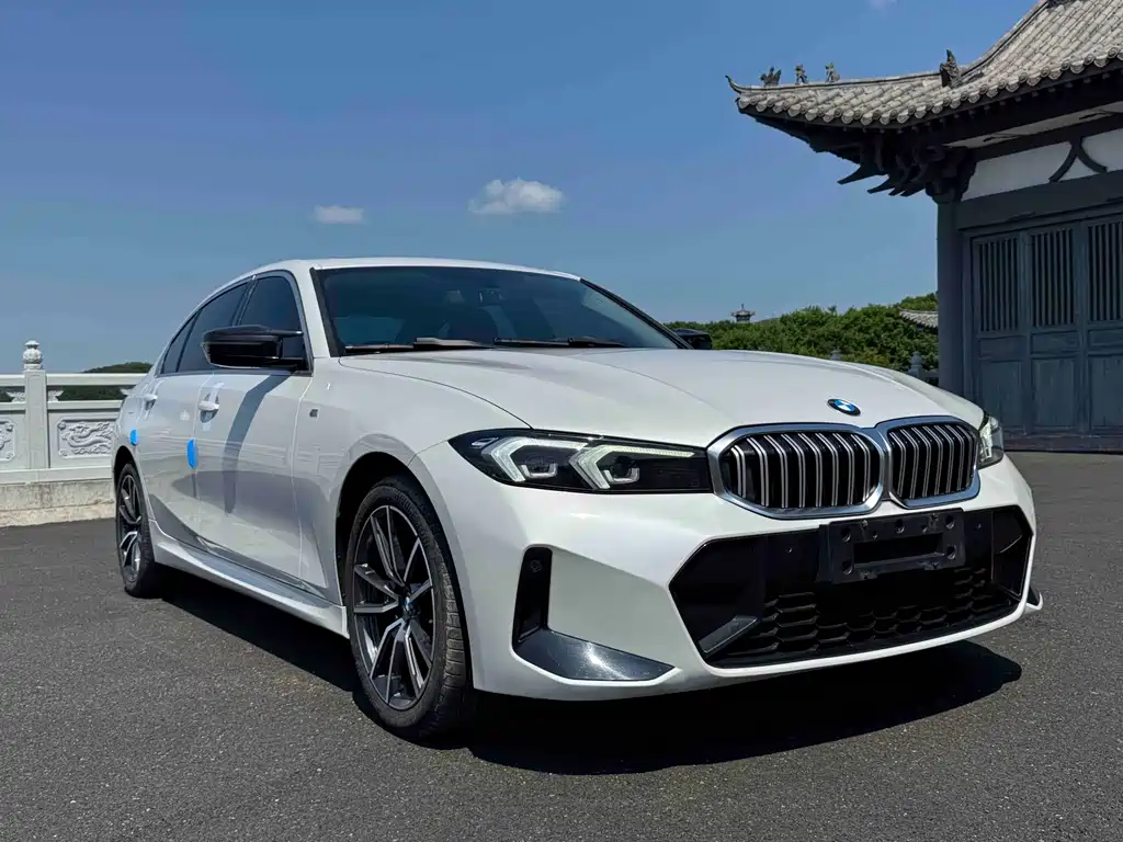 BMW 3 Series 2023