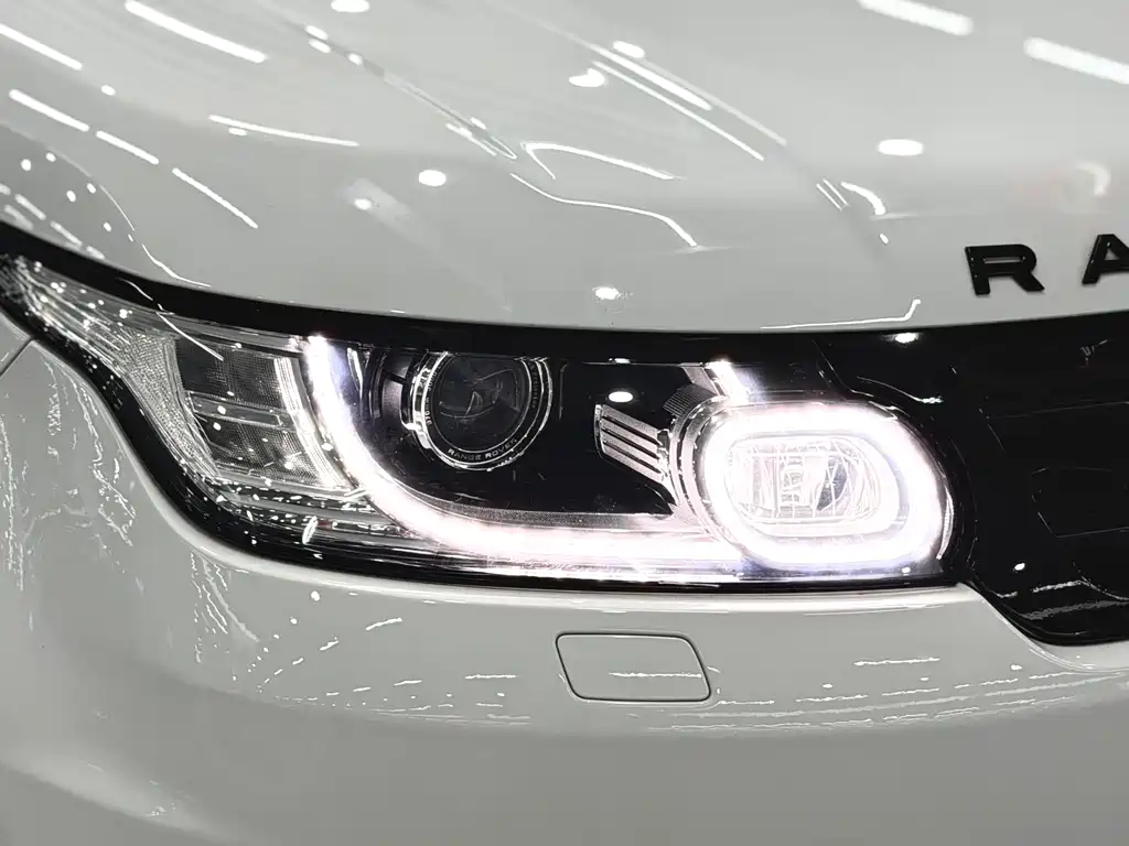 Land Rover Sport 2014 — фото 17